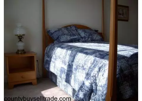 Amish-built Bedroom Set